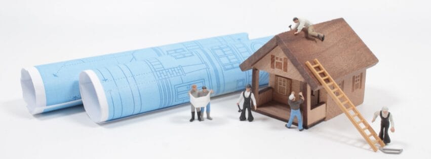 tiny house designs and people working on it