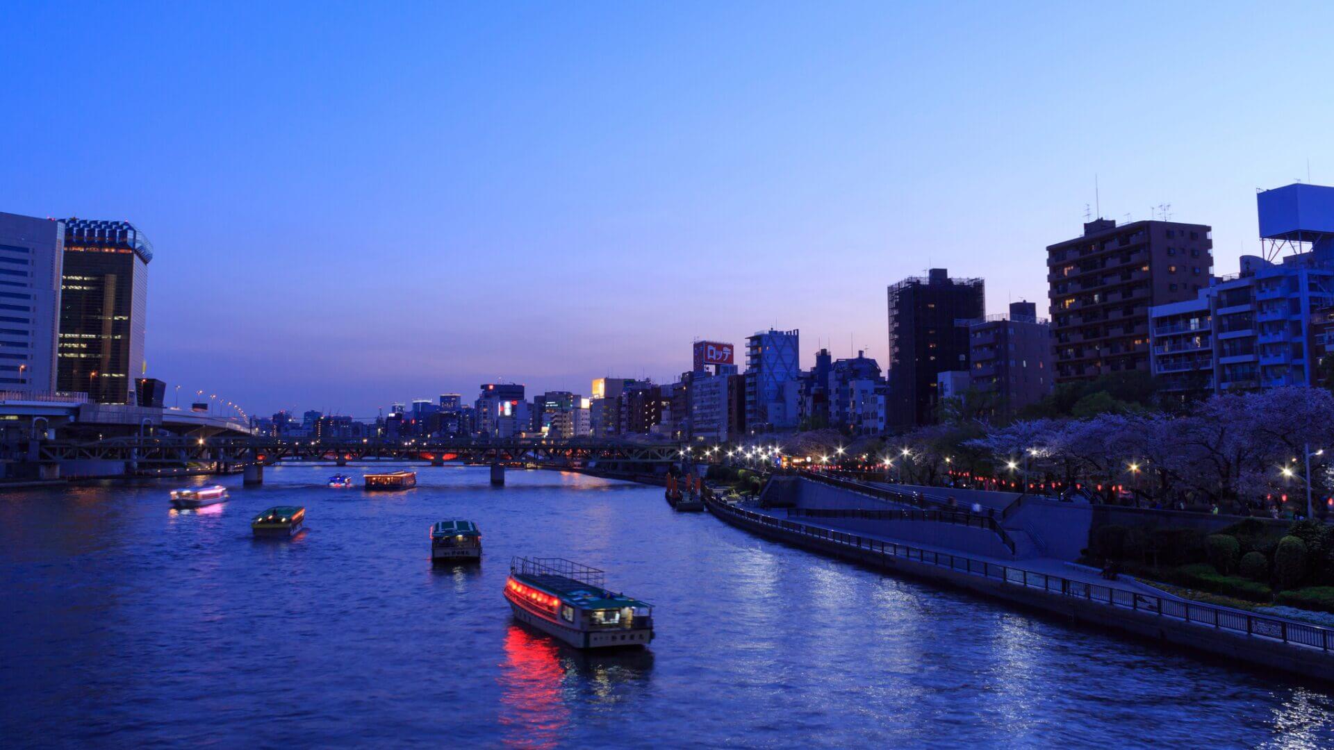 Top Lakes for Houseboating