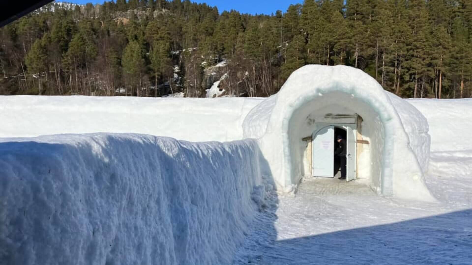 Norwegian Alta Igloo Hotel