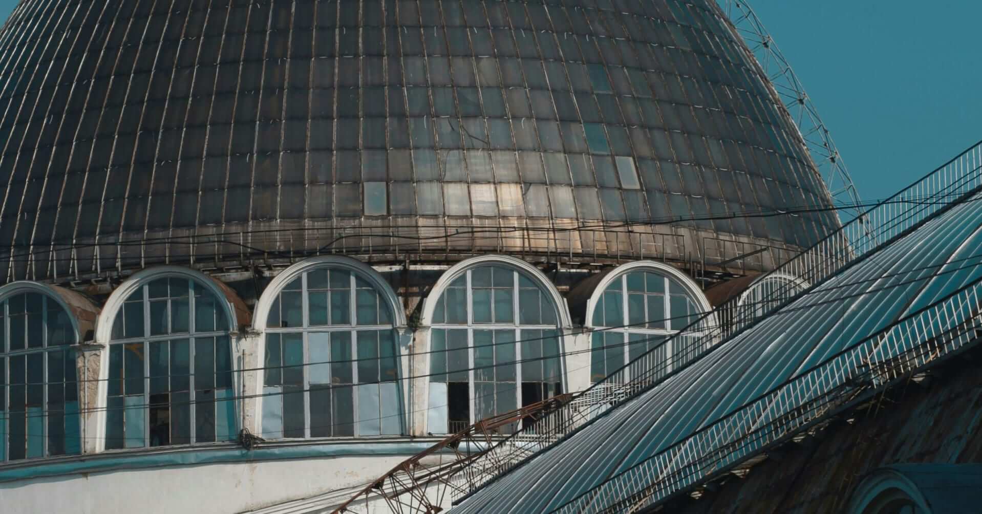 Designing a Monolithic Dome