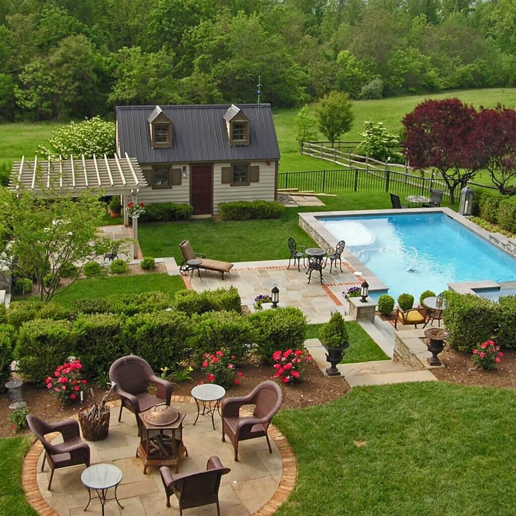 Create a garden with a landscaping theme.