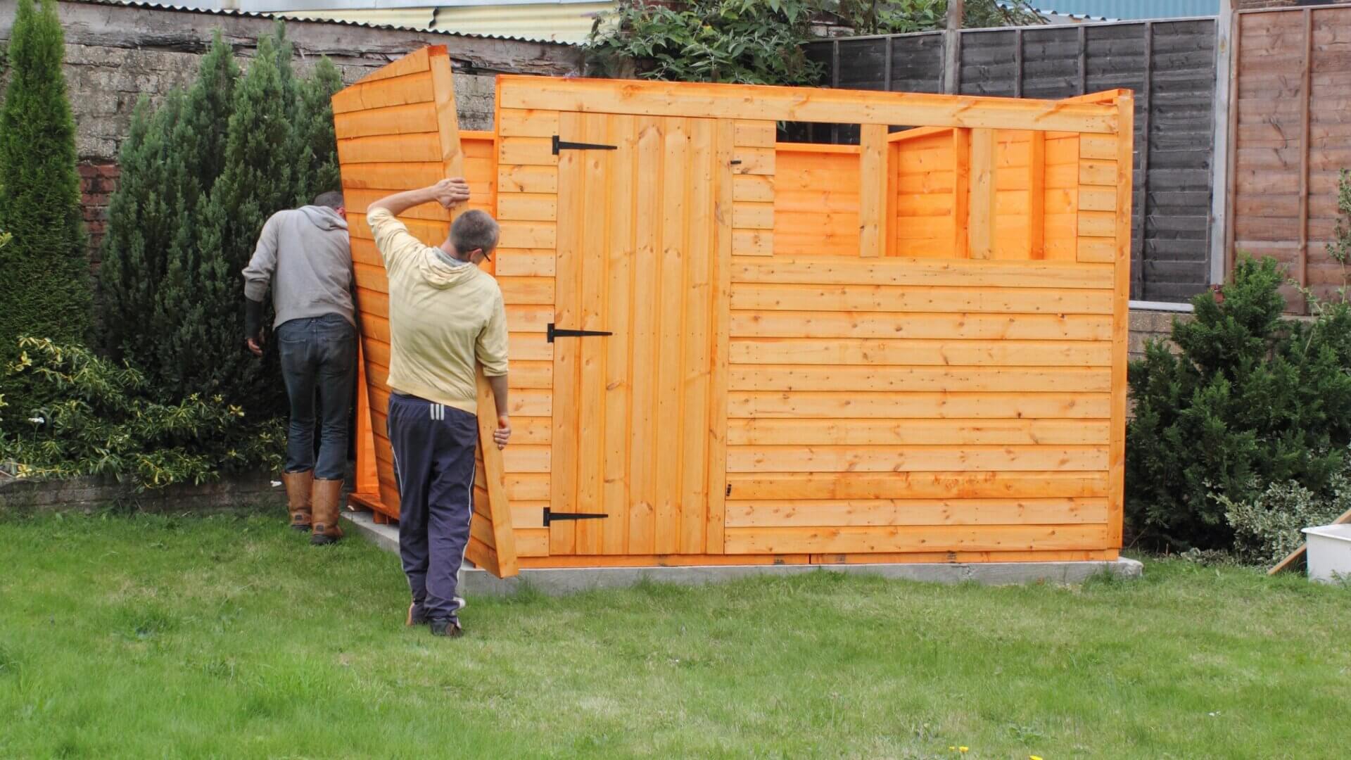 Experienced and skilled timber frame builders