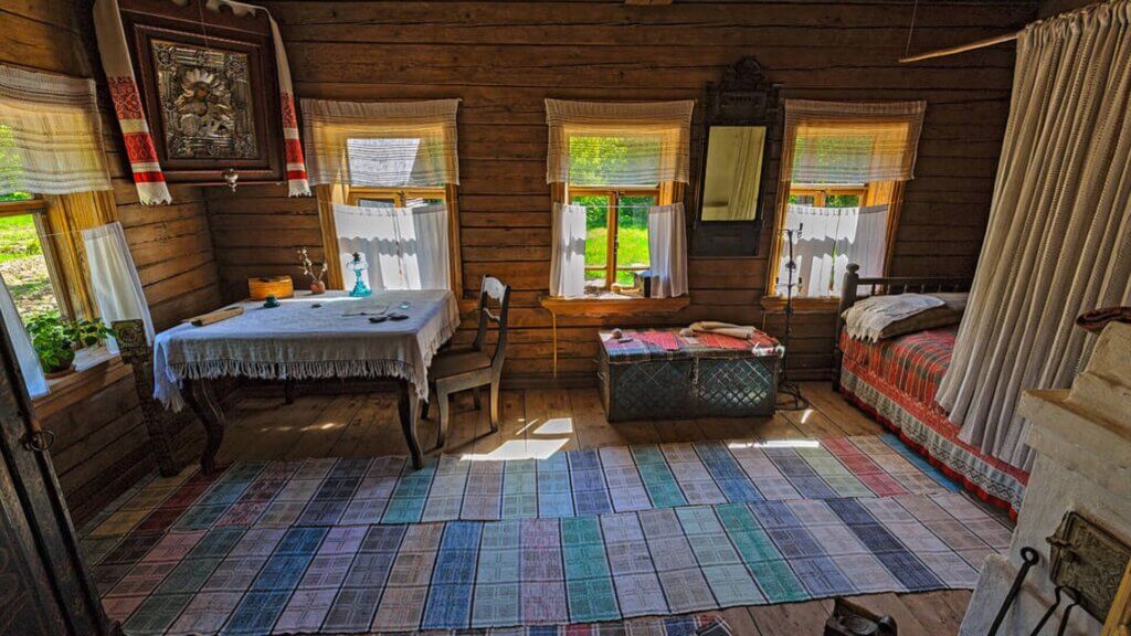 Interior Design Ideas for your Wooden Garden Shed