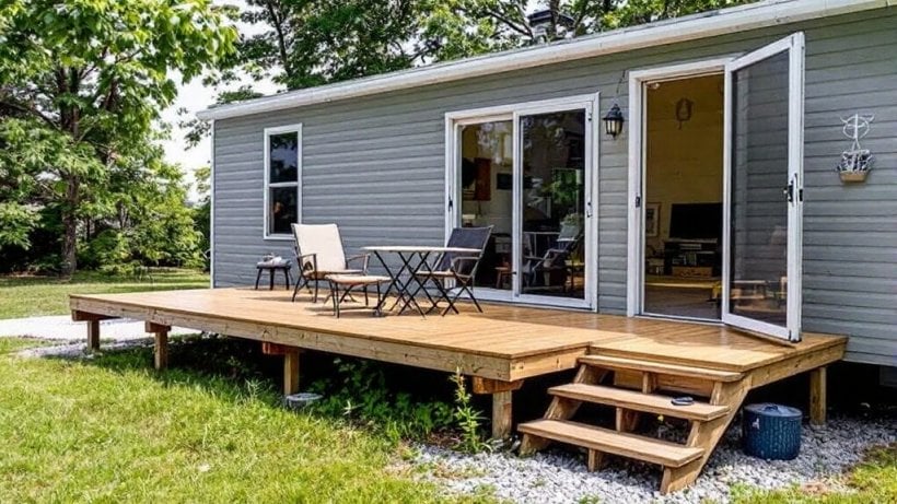 Foldable Outdoor Deck for Portable Homes