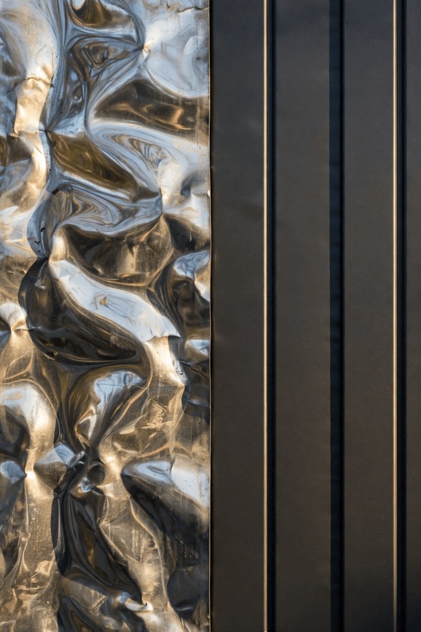 metal siding oil canning